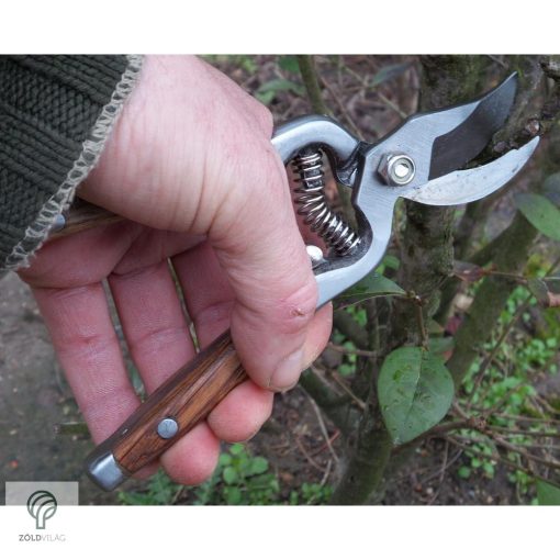 MUTA metszőolló - kovácsolt fanyelű